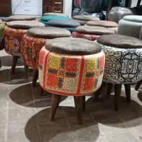 صندلی و پاف پایه دار سنتی|صندلی و نیمکت|شیراز, سهل‌آباد|دیوار