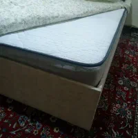 تخت دو نفره به همراه تشک تخت