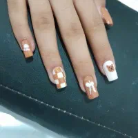 خدمات ناخن و میکاپ...|خدمات آرایشگری و زیبایی|زابل, |دیوار