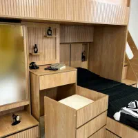 تخت خواب دوطبقه مدل قصر کوچک|تخت و سرویس خواب|تبریز, |دیوار