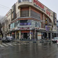 ۱۸۰۰متر سالن