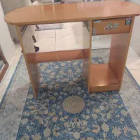 میز تحریر چوبی