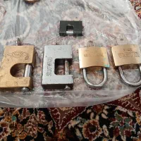 قفل کتابی و..