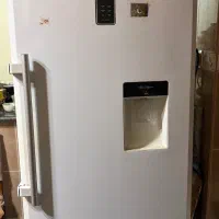 یخچال الکترو استیل esar 24کارکرده در حد نو