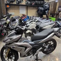 وینر ۱۵۰ فول abs ۱۴۰۴ نقره ای صفر کیلومتر