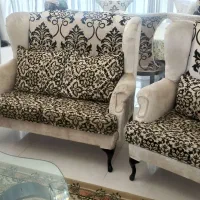 مبلمان بسیار زیبا 7نفره بهمراه میز نهارخوری 8نفره