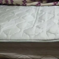 فروش تشک رویال ۲ نفره عرض ۱۶۰ نیاز به تعمیر