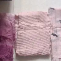 شال سالم|لباس|کرج, کوی گلها|دیوار