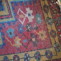 قالی کناره کار کرده و سالم|فرش|سهند, |دیوار