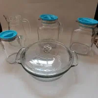 تعدادی ظروف اشپزخانه