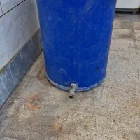 فروش بشکه ی آب