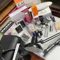 کاشت و طراحی ناخن