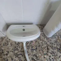 روشویی درحدنو به همراه آینه|لوازم سرویس بهداشتی|رشت, پل تالشان|دیوار