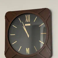 ساعت دیواری