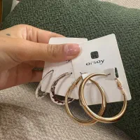 گوشواره رنگ ثابت زیر ۱۰۰ تومن|بدلیجات|زنجان, |دیوار