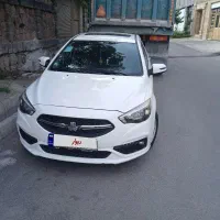 شاهین مدل ۱۴۰۰ سانروف دار
