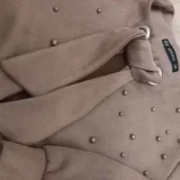 لباس  نو تمیز و سالم|لباس|سیاهکل, |دیوار