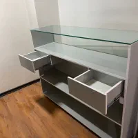 کانتر، وسایل سالن و کمد رنگ