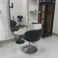 فروش لوازم سالن آرایشی کاملا نو