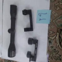 دوربین تفنگ با دو عدد پایه