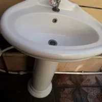 روشویی تمیز بدون شکستگی