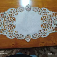 رومیزی کار شده روی مخمر شانل|پرده، رانر، رومیزی|سلماس, |دیوار