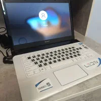 لب تاب سونی