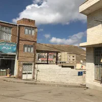 خانه مسکونی تجاری در فلکه شهید مرحمت بالازاده