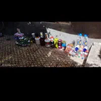 فقط خواهشن عکسهارابزورگ کنیدبیش از۱۰۰عدد|ظروف نگهدارنده، پلاستیکی، یک‌بارمصرف|میانه, |دیوار