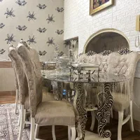 سرویس مبل ومیز غذا خوری و ویترین در حد نو|مبلمان خانگی و میز عسلی|قم, لسانی|دیوار