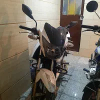 آپاچی ۱۸۰ سفید تمیز