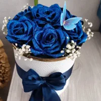 باکس ودسته گل ماندگار