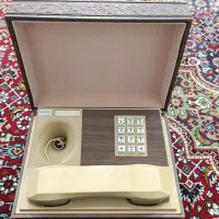 تلفن قدیمی و نو انگلیسی (عتیقه)