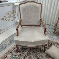 خیاط کاور دوز ماهر میخام