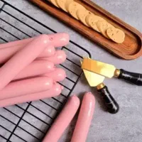 سوسیس وکالباس خانگی باگوشت تازه مرغ