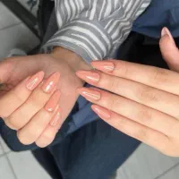 کاشت و ترمیم ناخن با تخفیف ویژه|خدمات آرایشگری و زیبایی|کرمانشاه, |دیوار