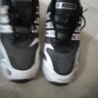 کتونی و کفش کار