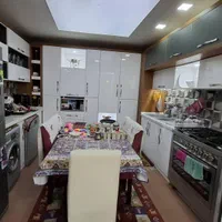 ۱۳۰متر ۳خواب طبقه اول اکازیون کم یاب ۳واحدی|فروش آپارتمان|اصفهان, بهارستان|دیوار