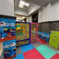 نیروی خانم شیفت شب|استخدام خدمات فروشگاه و رستوران|تهران, راه آهن|دیوار