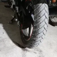 پالس180 چراغ گرد تمیز و سالم