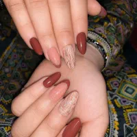 آموزش کاشت ناخن و اکستنشن مژه