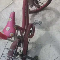 دوچرخه بچگانه سالم و خوشگل سایز ۱۶  آماده سواری