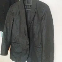 سه عدد کت و کاپشن وپیراهن