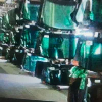 شیشه اتومبیل ۱۳۳|قطعات یدکی و لوازم جانبی|شیراز, عادل آباد|دیوار