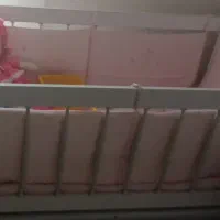 گهواره بچه با روتختی