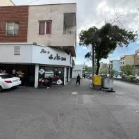 رهن و اجاره/مغازه/۵۵ متر/شهید مدنی/تسلیحات