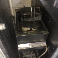 تجهیزات آشپزخانه|کافی‌شاپ و رستوران|فولادشهر, B4|دیوار