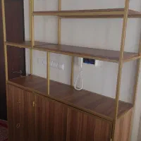 شلف با قفسه چوبی