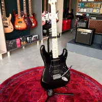 پایه وارداتی انواع گیتار و تار|گیتار، بیس، امپلیفایر|قزوین, |دیوار