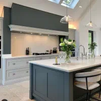 آپارتمان صفر * ۱۵۴ متر * امامت* شمالی